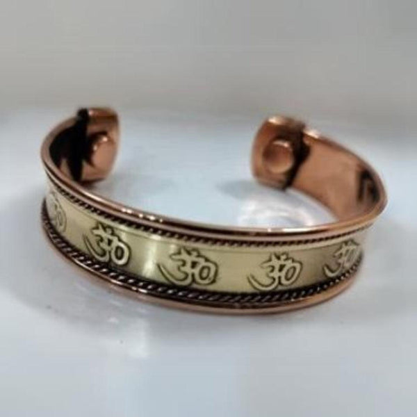 Om / Magnetic / Copper Bracelet - Luxy Direct